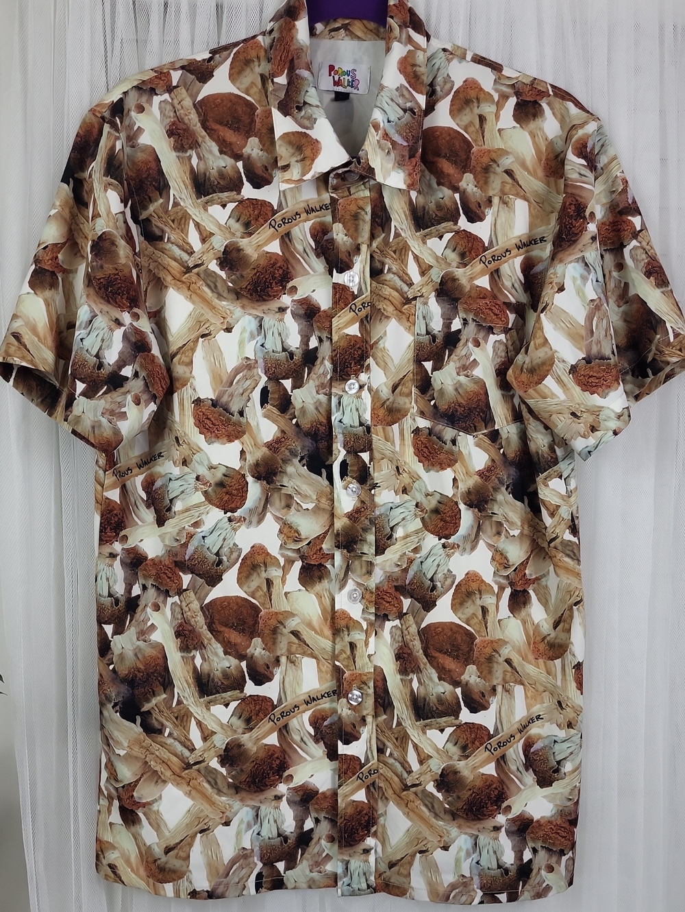 Porous Walker Dry Mushroom Print Short-Sleeve Shirt. Size M